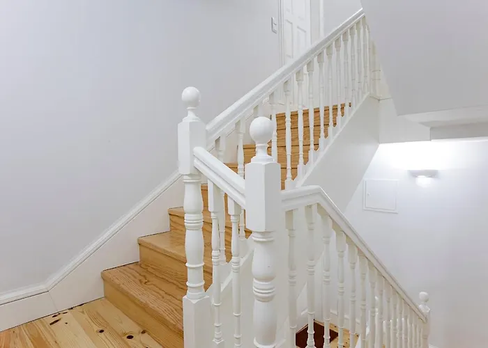 Modern Cativo By Lovelystay Porto