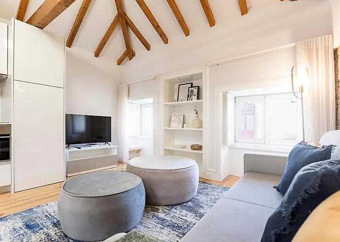 Modern Cativo By Lovelystay Apartment *