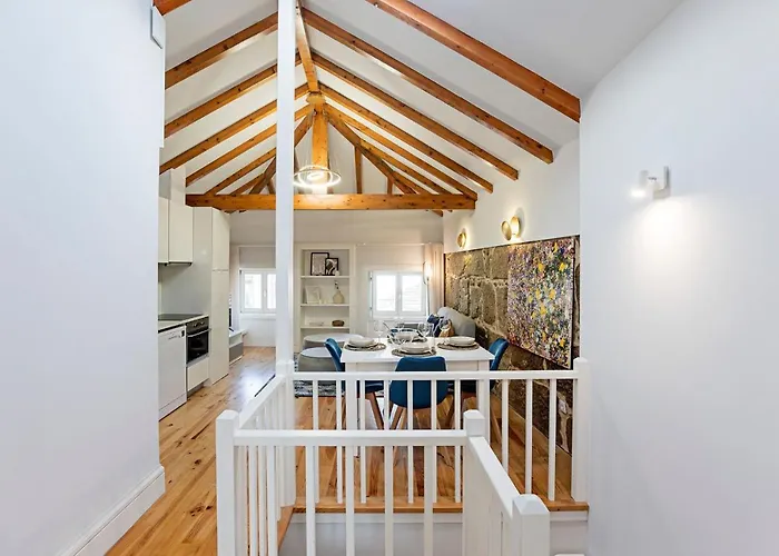 Modern Cativo By Lovelystay Appartamento