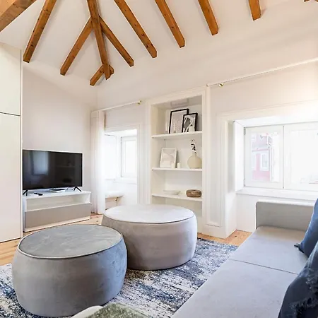 Modern Cativo By Lovelystay Apartment *